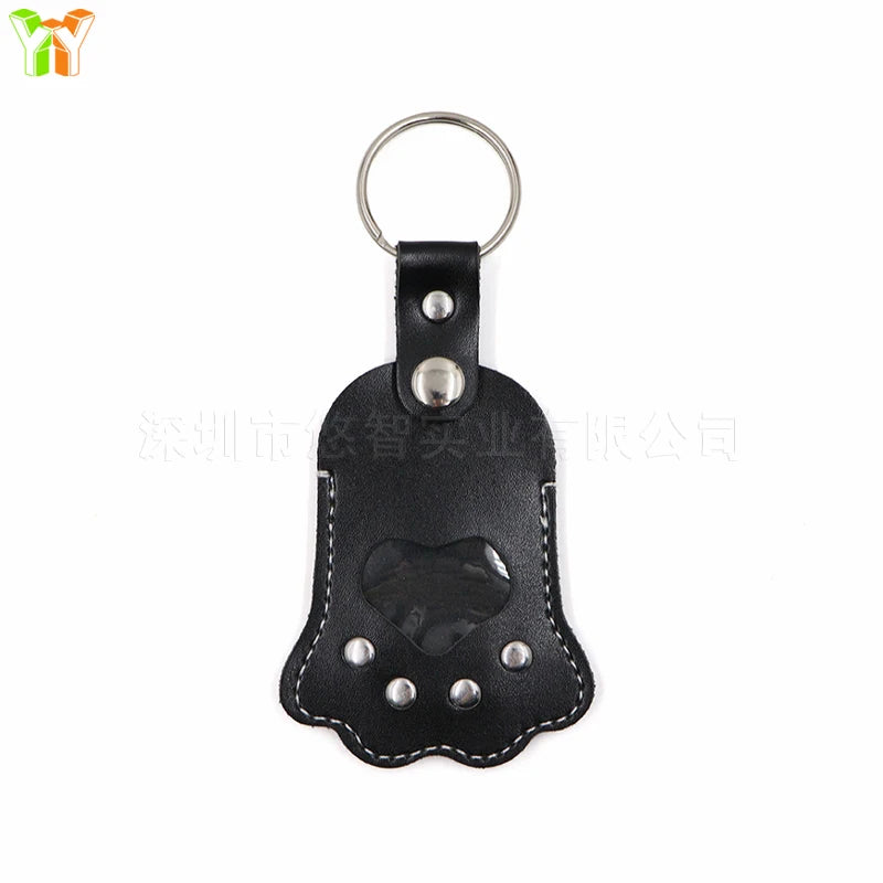 Premium Handcrafted Leather Pet Memorial Keychain with Cat Paw Motif and Hair Storage Pouch