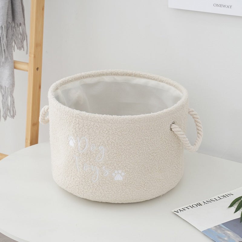 Sundries Storage Baskets in Round and Square Designs for Organized Living