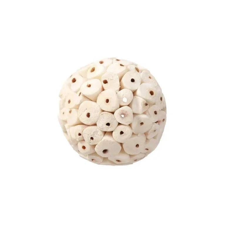 Parrot Chewing Toy Ball - Foraging Accessory for Small Parrots and Parakeets