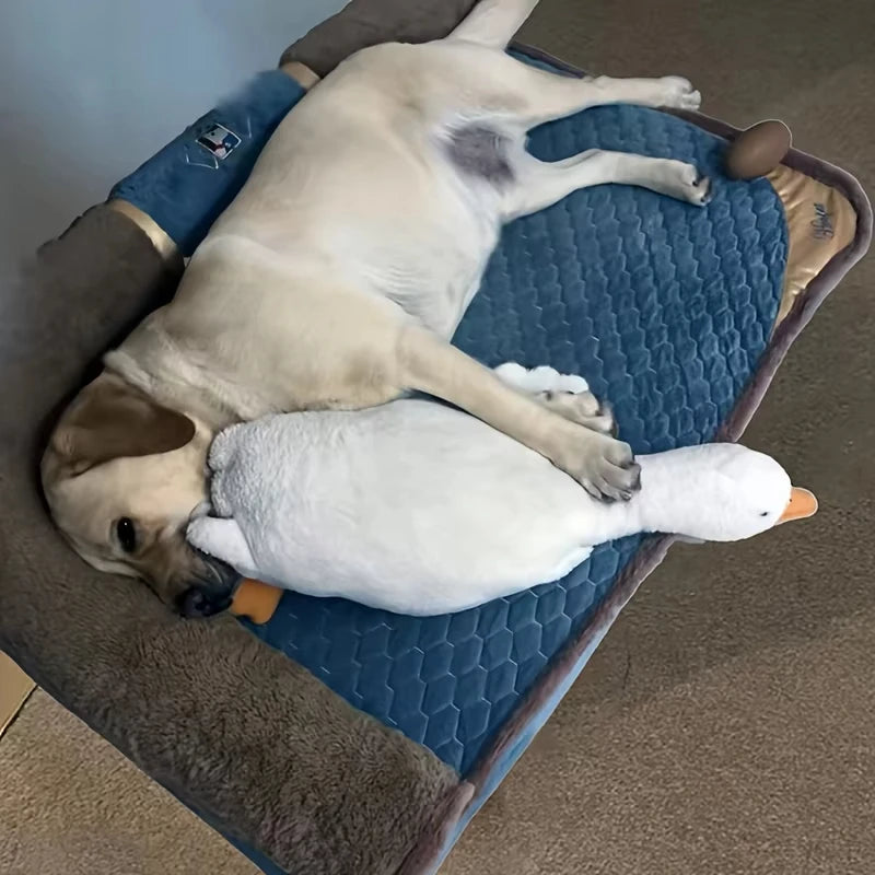 Large Plush White Duck Dog Toy - Realistic Goose Design for Chewing and Play, Perfect for Pets
